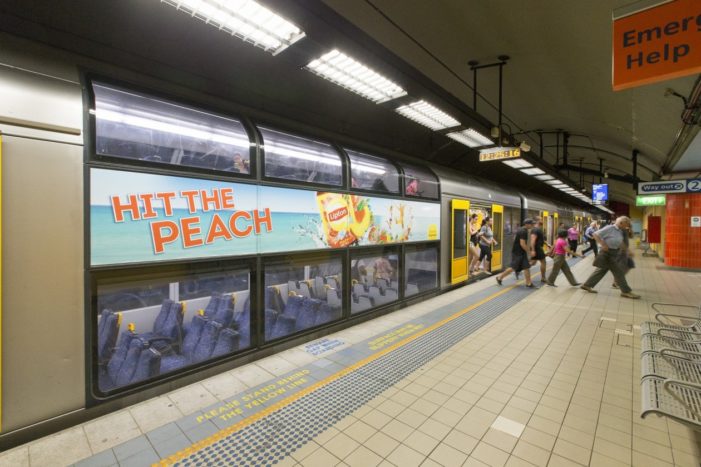 Lipton Hits the Peach on Transit With the Help of TorchMedia