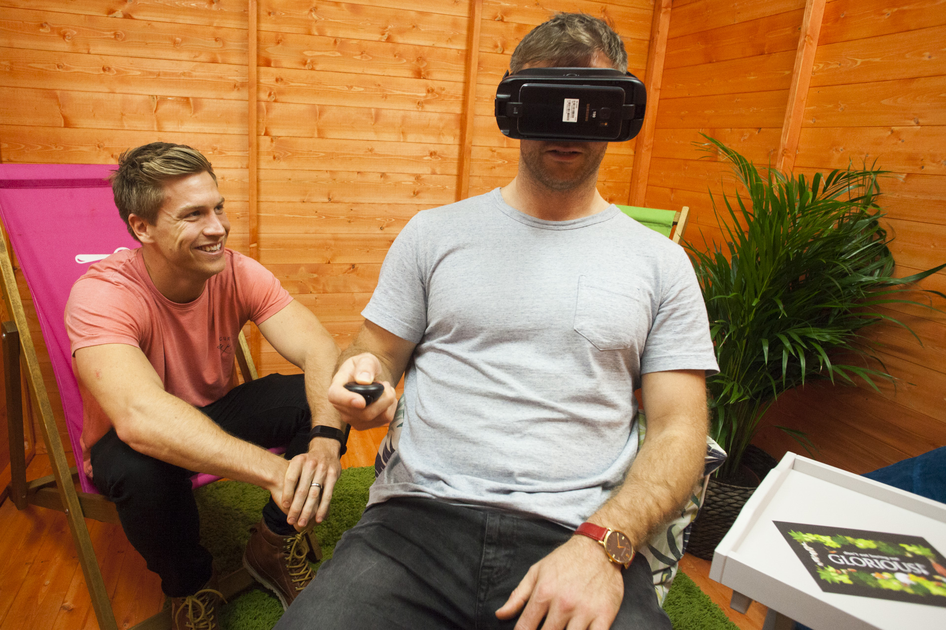 Mindful Chef boys try out GLORIOUS! Soups VR mindfulness experience in the world’s first wellness shed 1 – HIGH RES