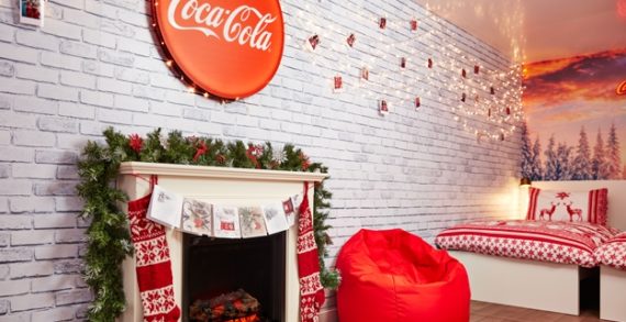 Coca-Cola Offers Sleepover in the Christmas Truck