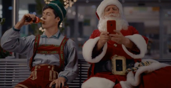 Santa Meets Smartphones in Coca-Cola’s Charming Christmas Tale