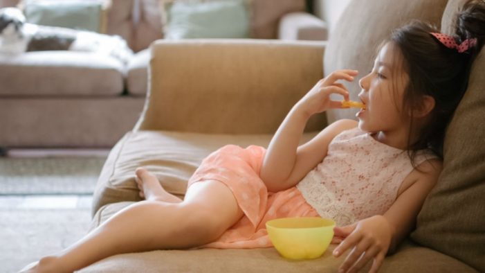 World Obesity Federation Calls for Clampdown on Junk Food Ads that Target and Track Children