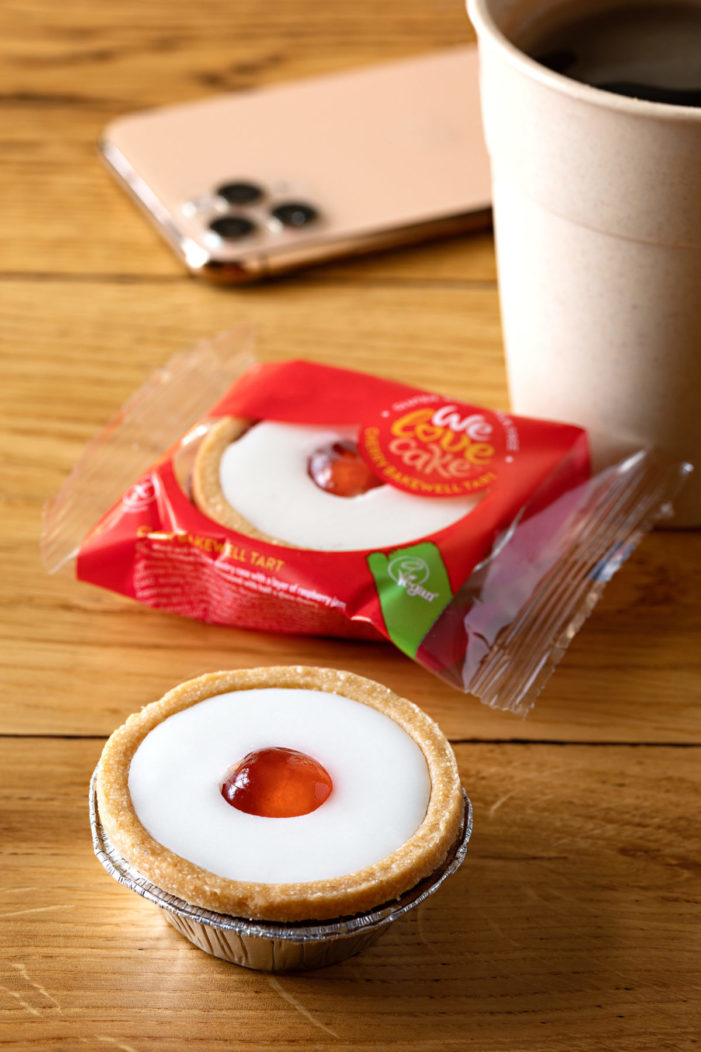 <strong>BELLS OF LAZONBY’S ‘WE LOVE CAKE’ LAUNCHES ITS FIRST VEGAN CHERRY BAKEWELL TARTS INTO FOODSERVICE</strong>