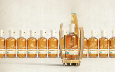 <strong>Butterfly Cannon creates 100 unique bottles to save 100 rare birds, for the new Godawan 100 Series</strong>