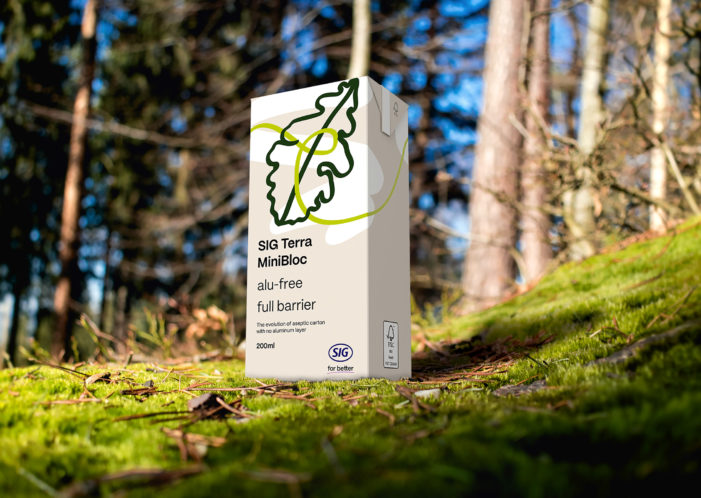 SIG wins top sustainability award for its pioneering SIG Terra Alu-free Full barrier packaging material