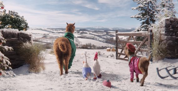 WANT TO SPOIL LOVED ONES FOR LESS THIS CHRISTMAS? TK MAXX’S FESTIVE FARM SHOWS YOU HOW