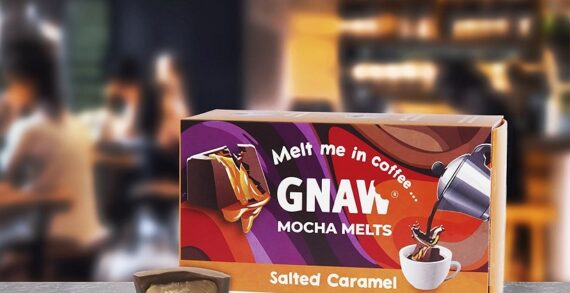 MAKING VELVETY SMOOTH MOCHA COFFEE WITH GNAW