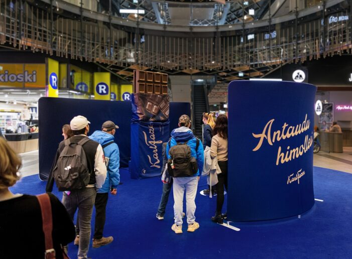 Unveiling the World’s First Desire-Detecting Chocolate – Experience the Irresistible Desire-a-Bar