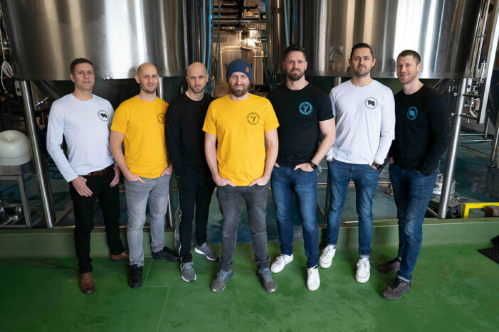 SEVEN BRO7HERS BREWING CO SEVEN BRO7HERS BREWING CO SECURES NATIONAL LISTING IN WETHERSPOONS FOR ITS FAN-FAVOURITE ‘EASY IPA’