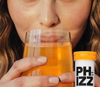 PHIZZ LAUNCHES LARGE SCALE TRAVEL CAMPAIGN TO OWN THE HYDRATION MOMENT THIS SUMMER