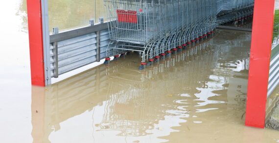FROM FLOODS TO HEATWAVES: BRITISH FOOD PRODUCERS FACE NEW ERA OF ‘CLIMATE WHIPLASH’